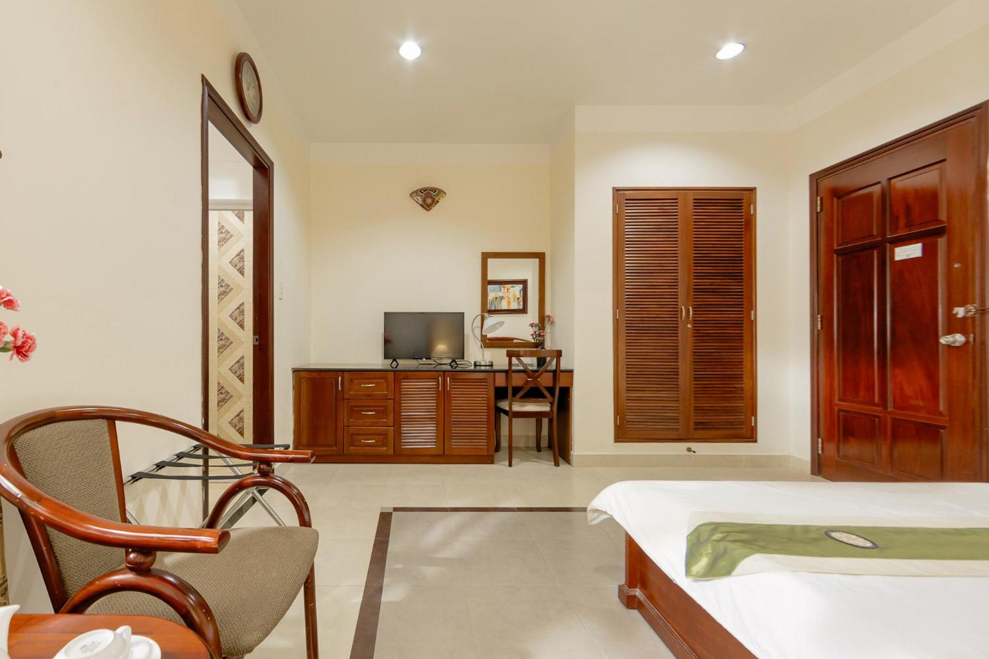 Hung Phong Hotel - Near Dalat Night Market Екстериор снимка