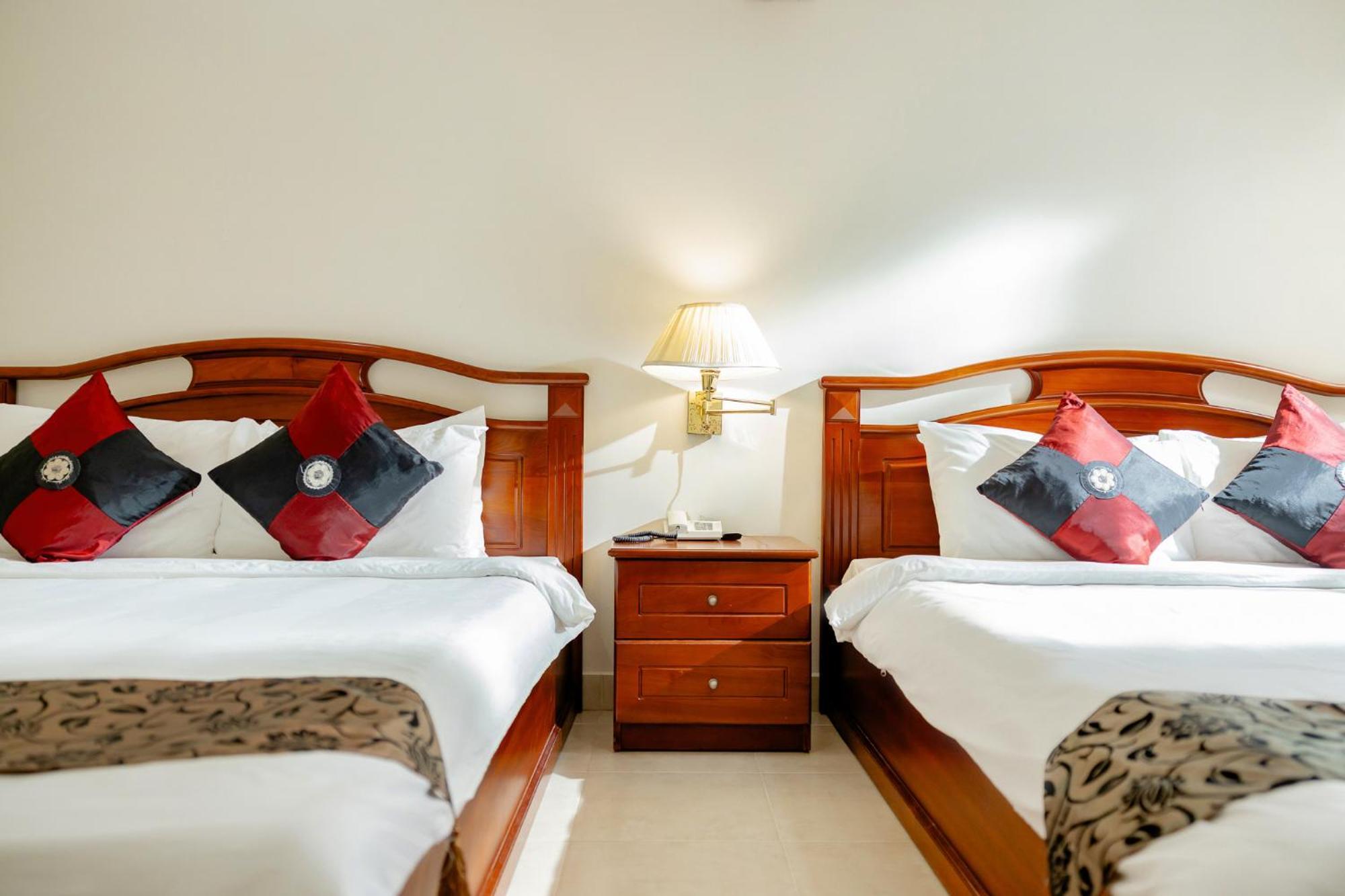 Hung Phong Hotel - Near Dalat Night Market Екстериор снимка