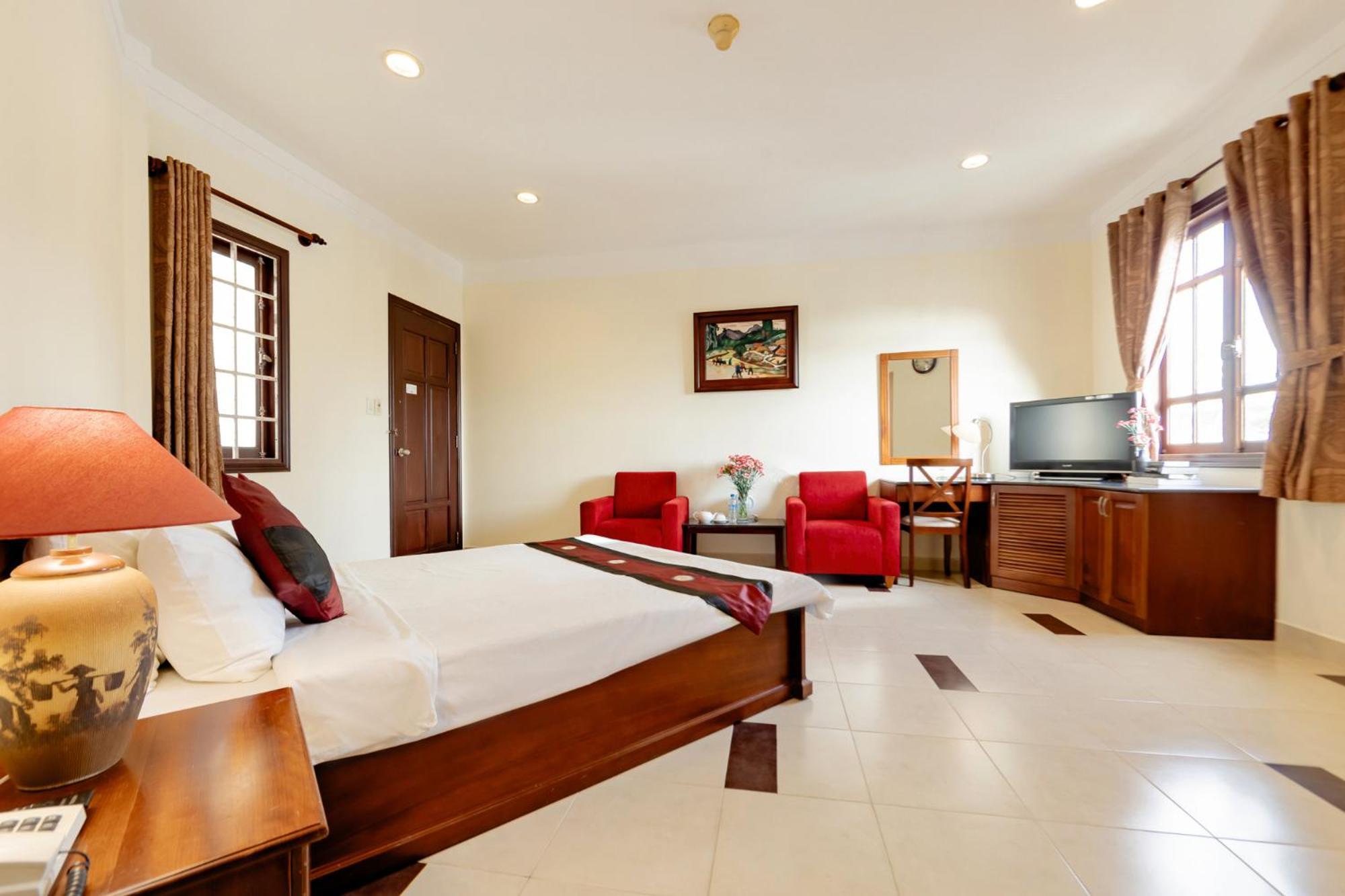 Hung Phong Hotel - Near Dalat Night Market Екстериор снимка