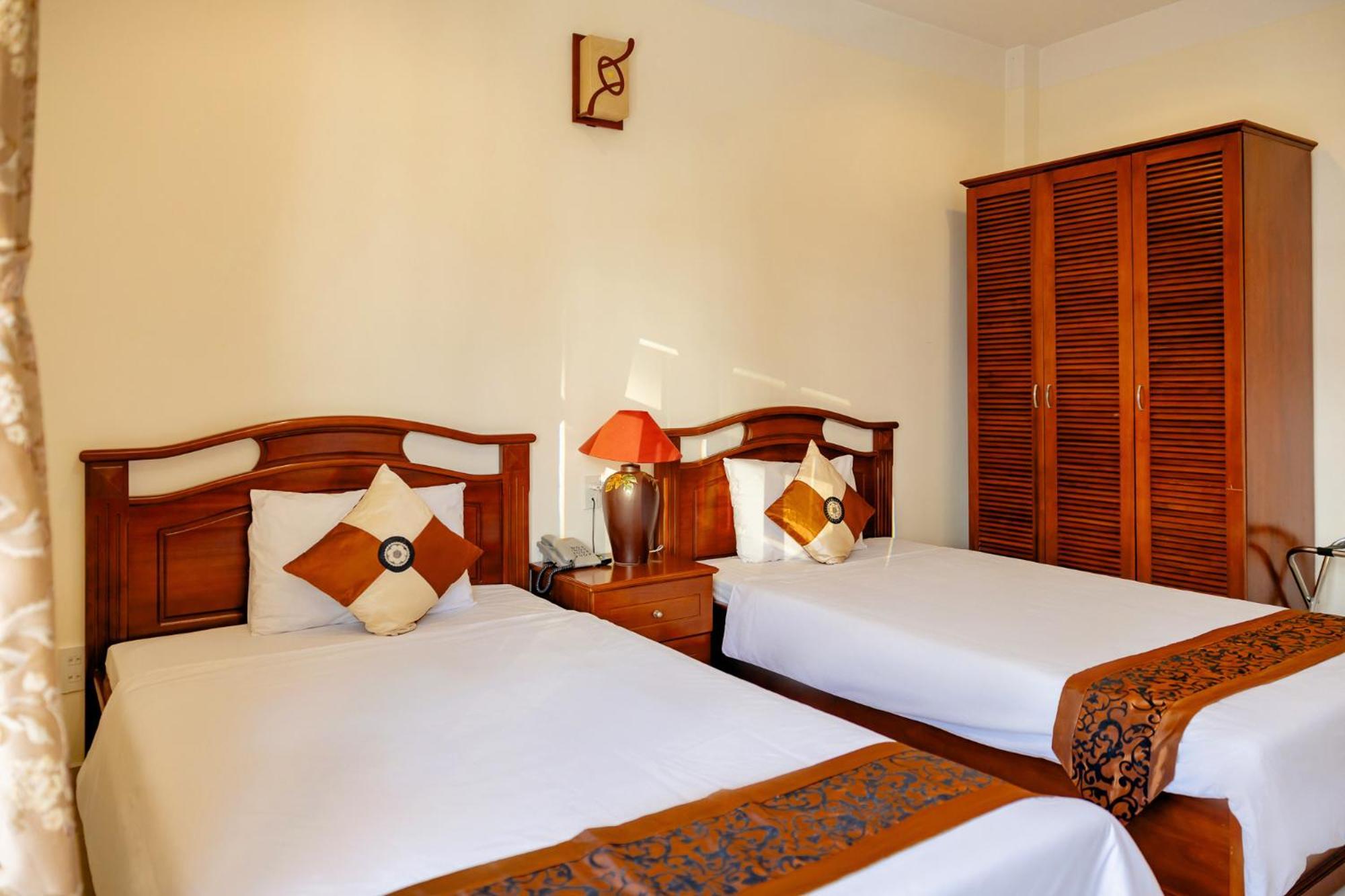 Hung Phong Hotel - Near Dalat Night Market Екстериор снимка