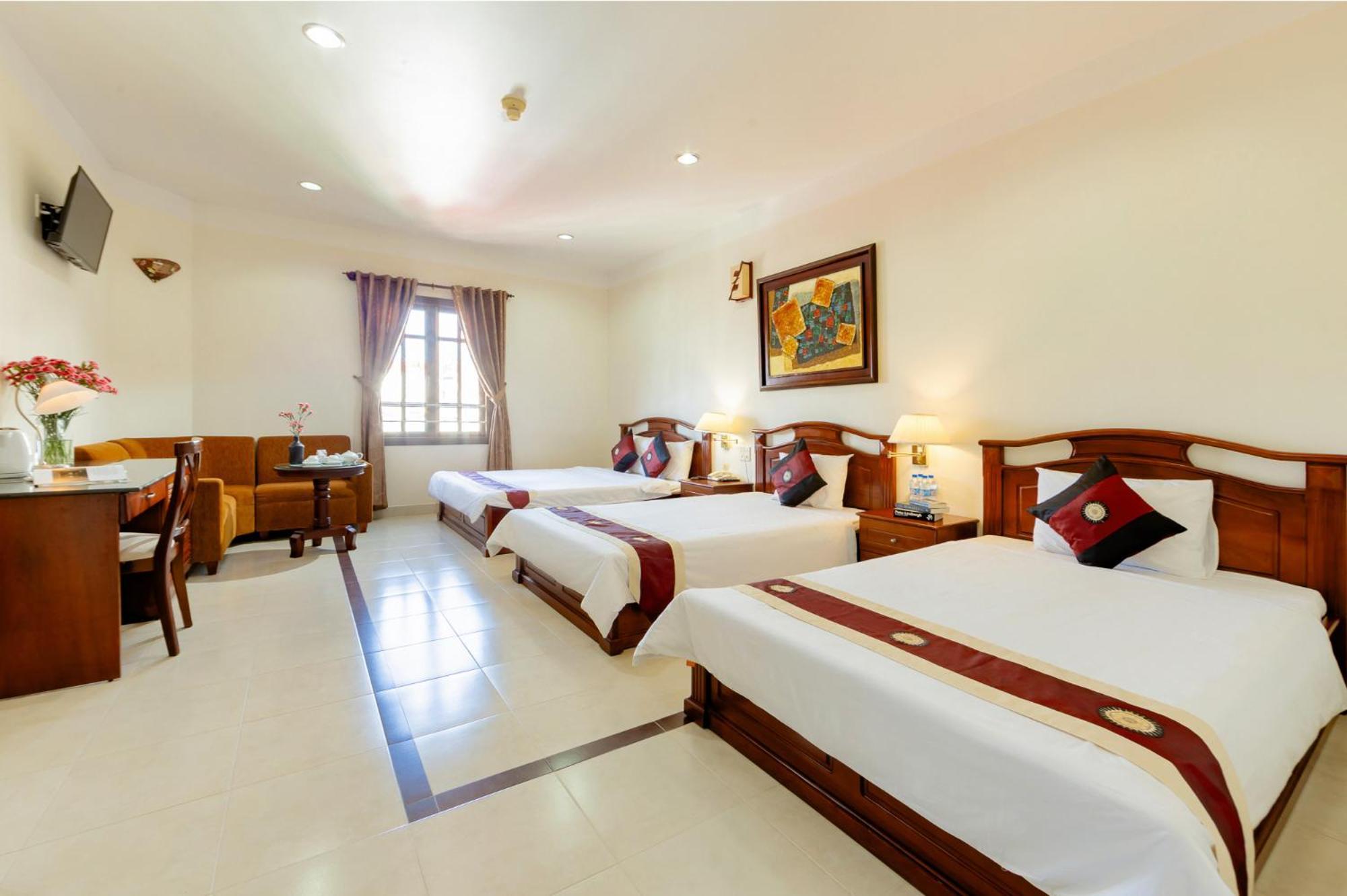 Hung Phong Hotel - Near Dalat Night Market Екстериор снимка