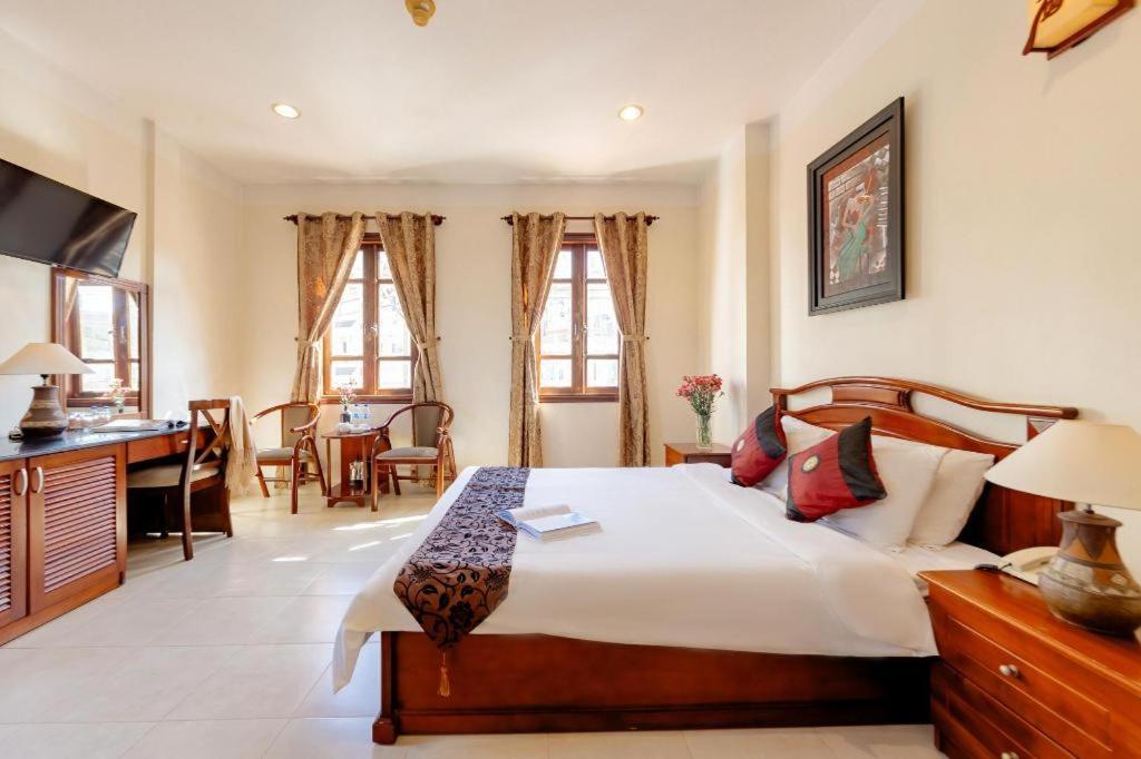 Hung Phong Hotel - Near Dalat Night Market Екстериор снимка
